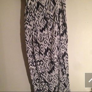 Saks 5/48 maxi skirt with slit at thigh